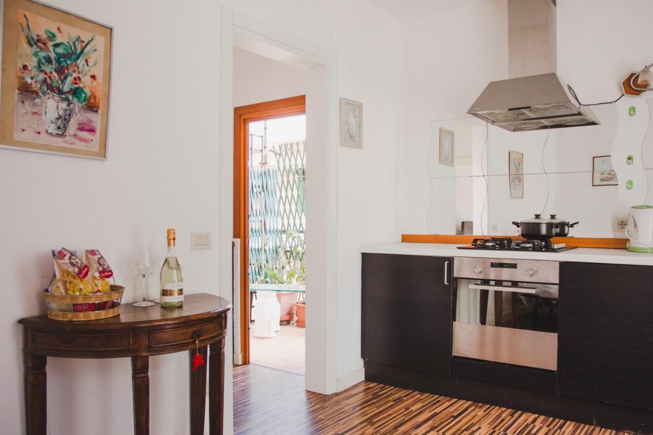 Ca Giardini Apartments In Biennale By Bricola Apartments Venesia Bagian luar foto